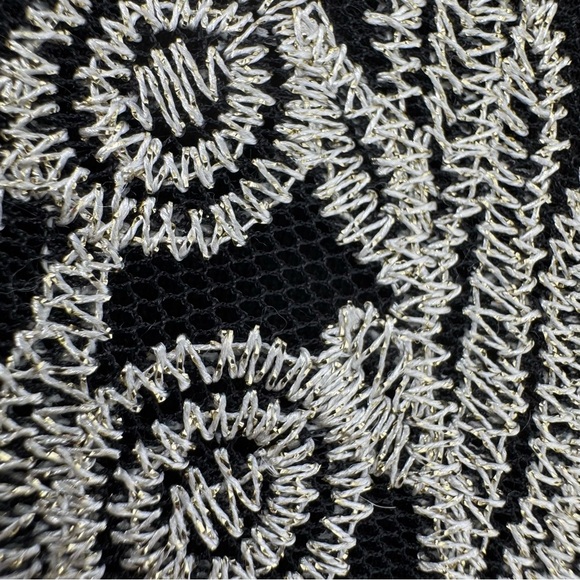 Ultra Pink Black and Cream Gold Sheer Embroidered 3/4 Sleeve Tank Blouse Large - Picture 3 of 11